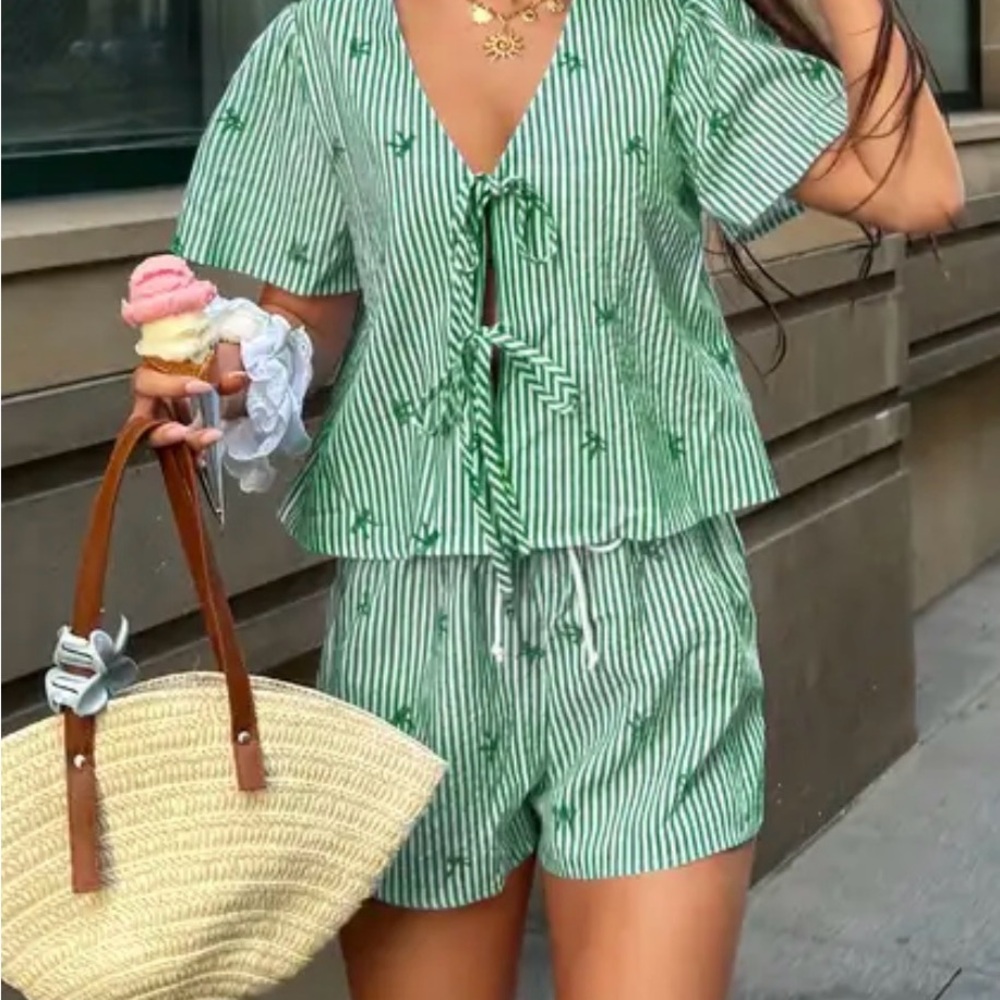Green Striped High Waist Shorts/shirt set